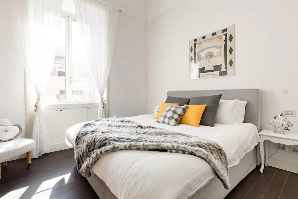 Re-Imagined Apartment In Historical Building Rom