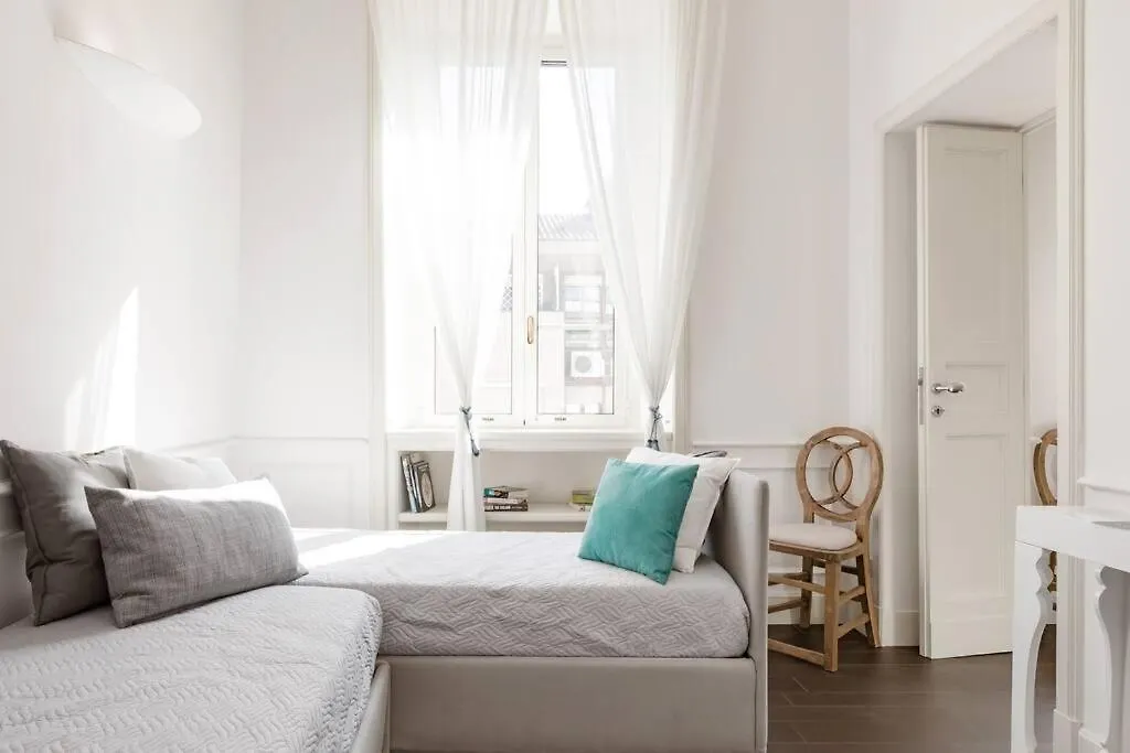 Re-Imagined Apartment In Historical Building Rom